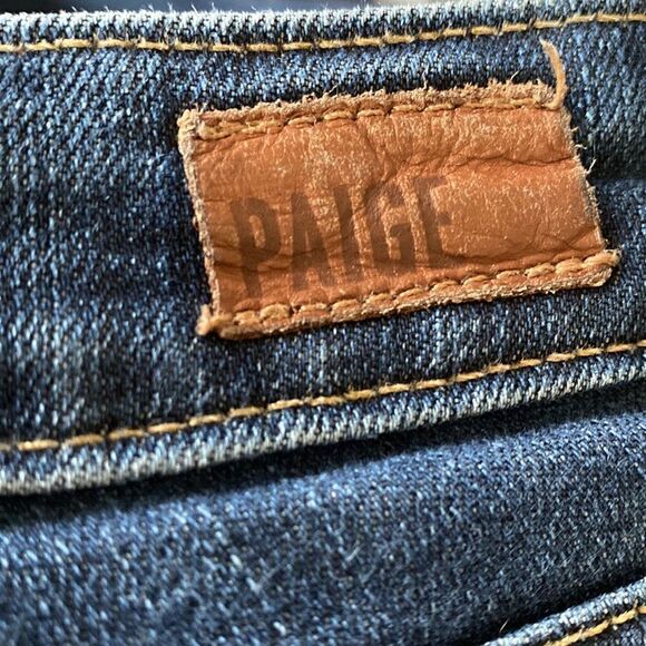 - #170 PAIGE medium wash skinny jeans - Picture 7 of 7